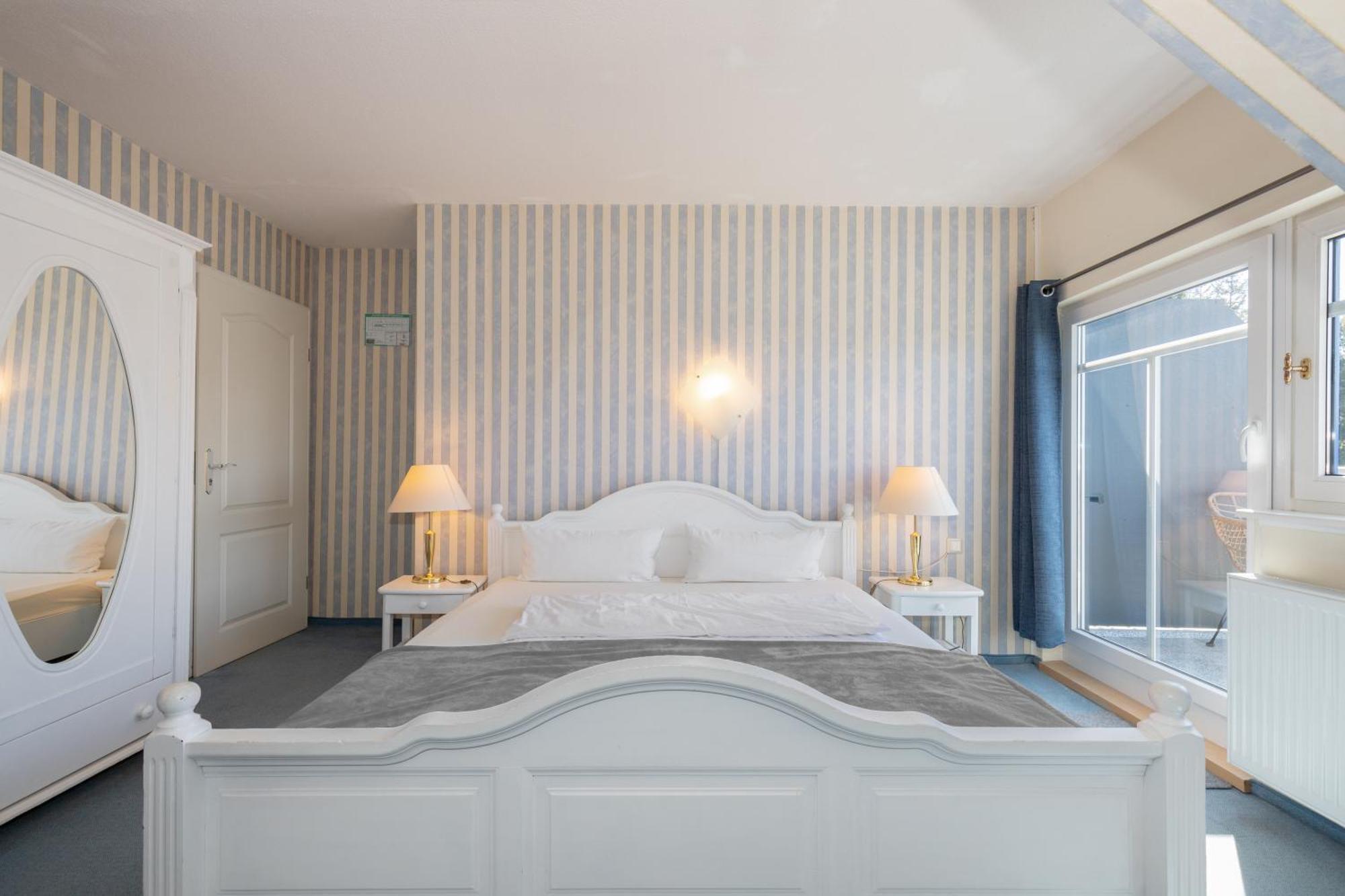 Hotel Klaus Stoertebeker Ralswiek Bagian luar foto